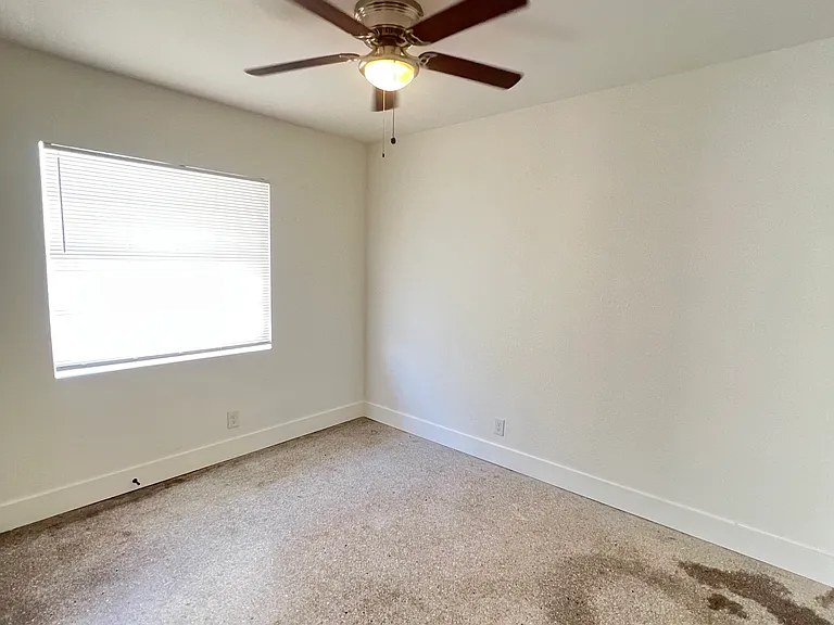 6819 E 21st Ave — Photo 19