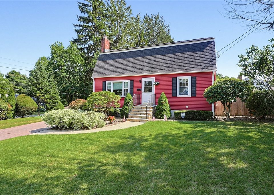 1st image of 141 Russell Rd