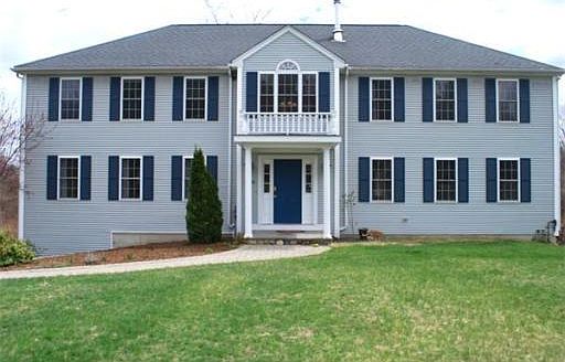 2nd image of 37 Beaver Brook Rd