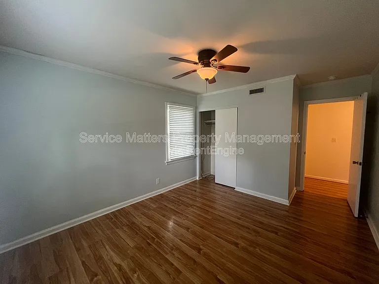 1401 E 34th St — Photo 29