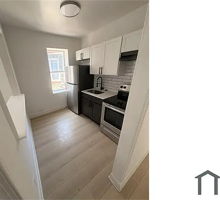 1422 W Rockland St #B1 — Photo 5