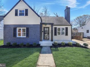 6909 Gateway Blvd, District Heights, MD 20747