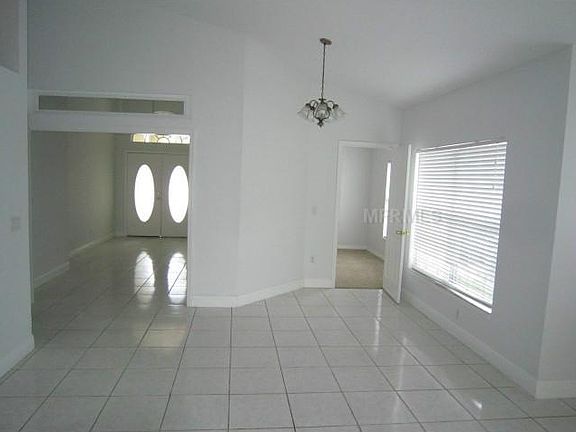 4th image of 12511 Ringwood Ave