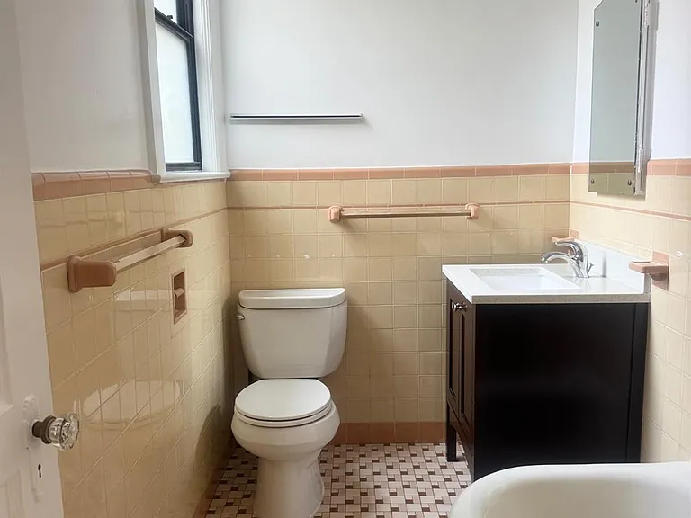 1459 Haight St #5 — Photo 18