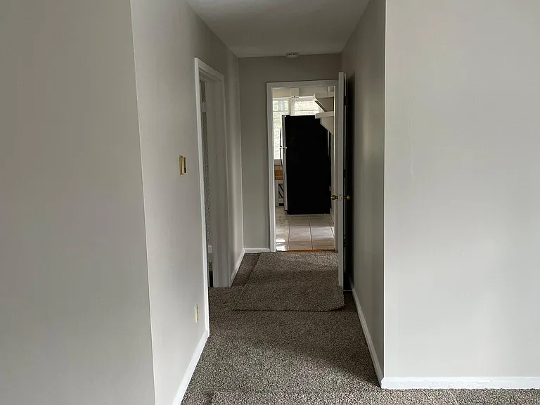 303 N Liberty St #1 — Photo 6