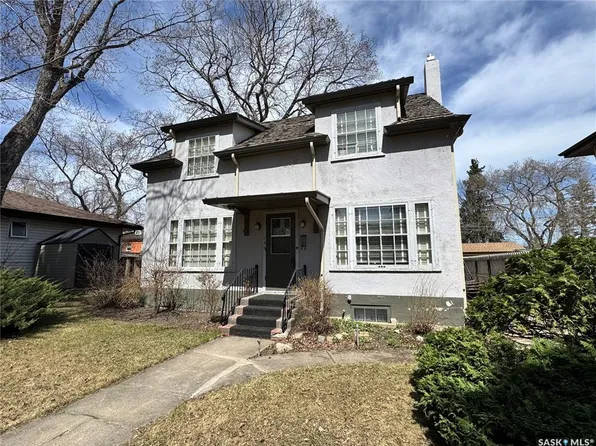130 21st STREET E, Prince Albert, SK S6V 1M1