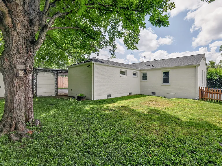 544 Watsonwood Dr — Photo 48