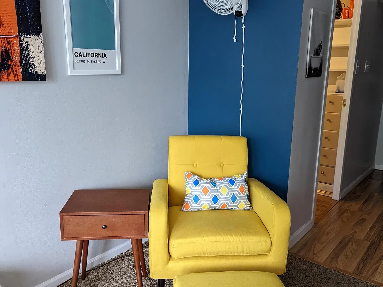 789 N Clarkson Street — Photo 1