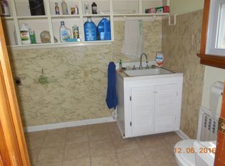 27 Woods Rd, Hillsborough, NJ 08844