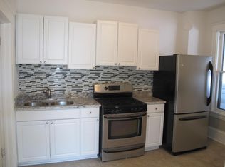2117 University Ave NE, Minneapolis, MN 55418