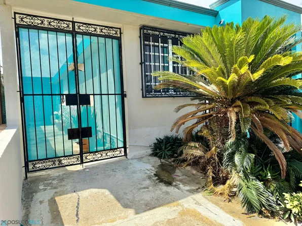11AK Urb Levittown Lakes Calle Paseo Magdalena 11 11ak, Toa Baja, PR 00949