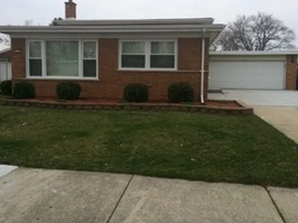 117 W Glengate Ave, Chicago Heights, IL 60411