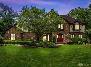 1831 Forsgate Ct, Springboro, OH 45066
