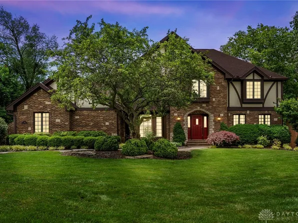 1831 Forsgate Ct, Springboro, OH 45066