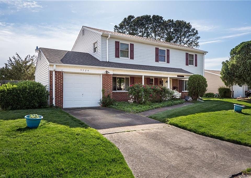 1st image of 3529 Petunia Cres