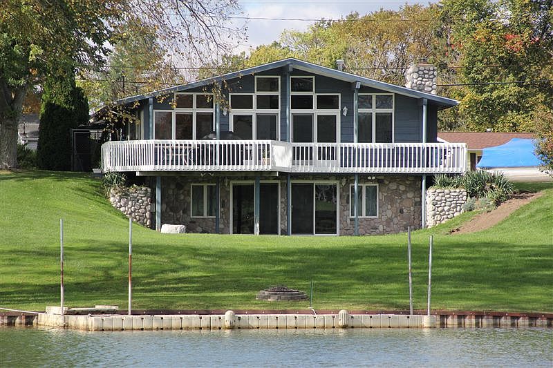 Holiday House
