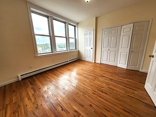 Rented by Hatuka Properties | media 17