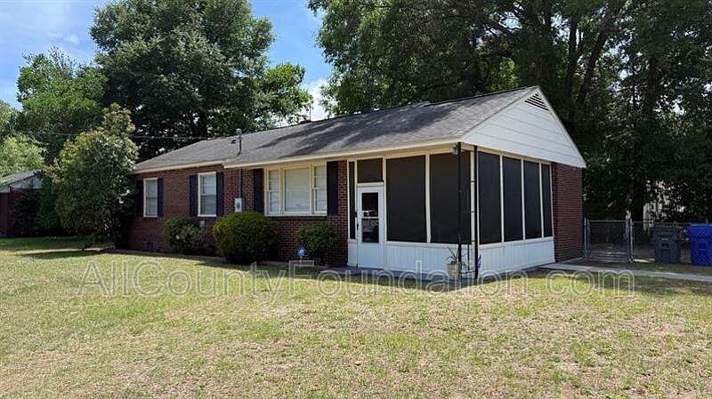 1st image of 2720 Martha Dr