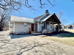 6485 New Hope Rd, Springdale, AR 72762