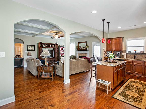 5th image of 1186 Dygert Ct