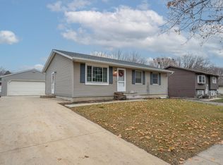 935 19th St SE, Rochester, MN 55904