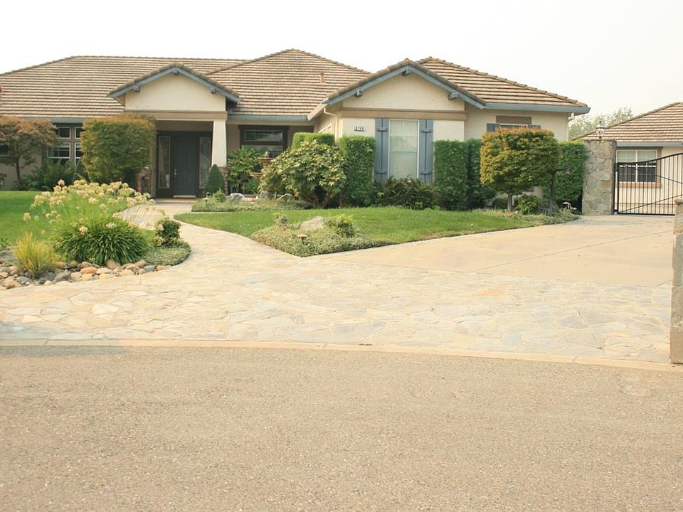 1st image of 8198 Queensland Ct