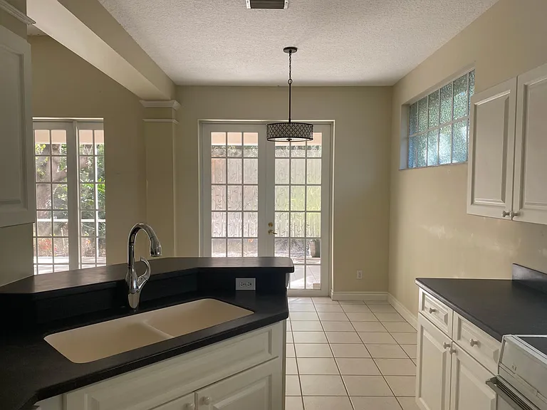 60 Arbor Oaks Dr — Photo 10