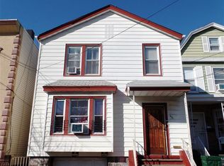 6111 Hudson Ave, West New York, NJ 07093