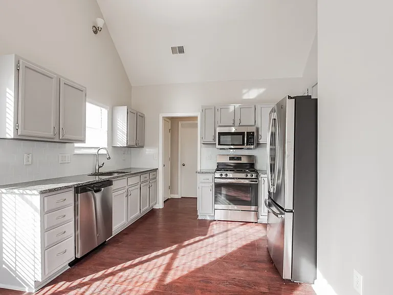 11220 Clayford Rdg — Photo 9