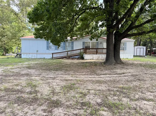 944 County Road 3430, Winnsboro, TX 75494