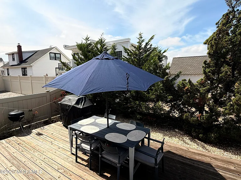 1109 N Ocean Ave #A2 — Photo 23