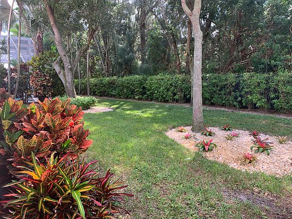 4th image of 7684 Doubleton Dr