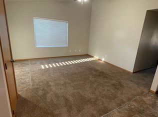 8562 Tieton Dr #2, Yakima, WA 98908
