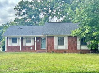 4231 Westridge Dr, Charlotte, NC 28208