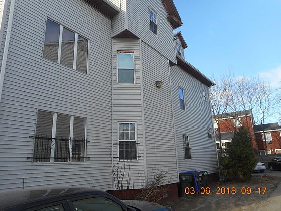 3rd image of 99 Beacon Ave