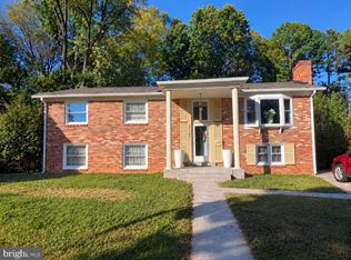 14782 Darbydale Ave, Woodbridge, VA 22193