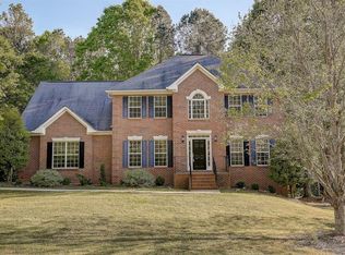 215 Buckhorn Trl, Fayetteville, GA 30214