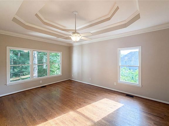 4th image of 2299 Camden Dr SW