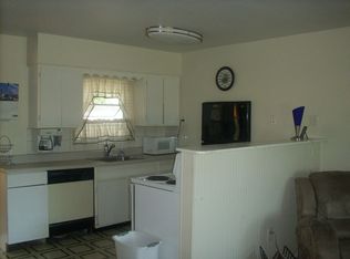 950 Lakeside Dr, Largo, FL 33778