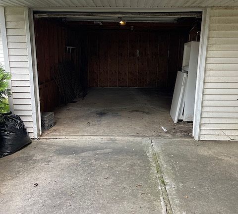 2nd image of 23088 Brittany Ave
