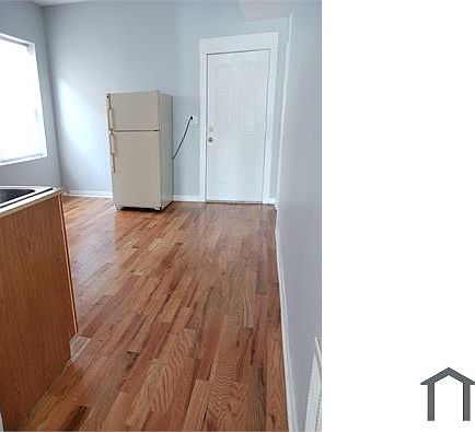 5th image of 1523 S Drake Ave #3F