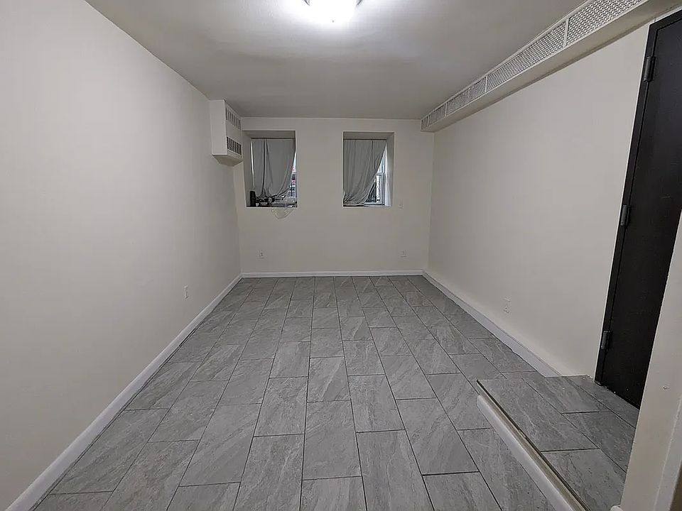 1st image of 148 W 77th St APT Bf