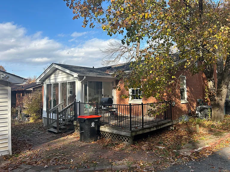 5320 Lost Trl — Photo 3