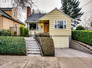 3672 SE Crystal Springs Blvd, Portland, OR 97202