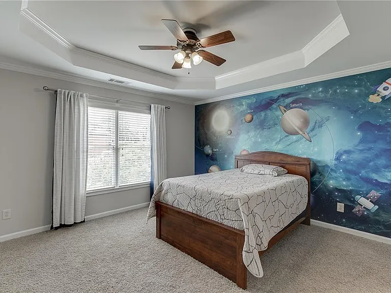 4612 Grandview Pkwy — Photo 35