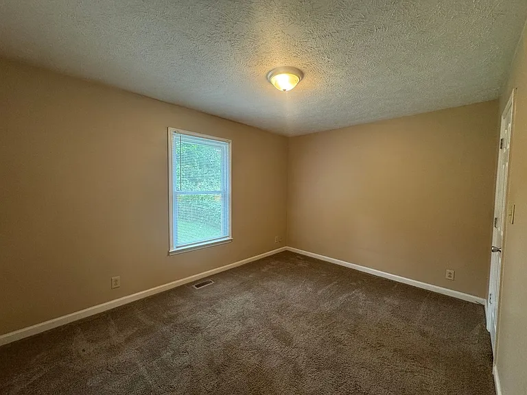 292 Audrea Ln — Photo 16