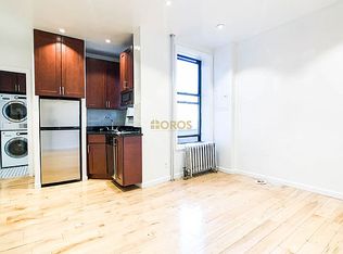 262 E 2nd St APT 3A, New York, NY 10009