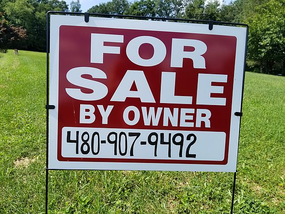 2nd image of 128 Gentry Ln