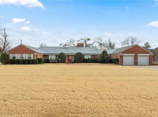 1708 Randel Rd, Nichols Hills, OK 73116