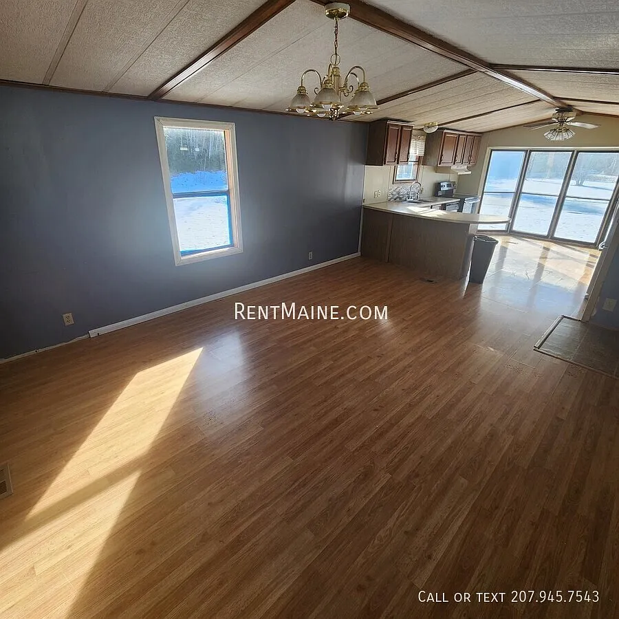 2 bed, 980 sqft, $1,300 — Photo 3